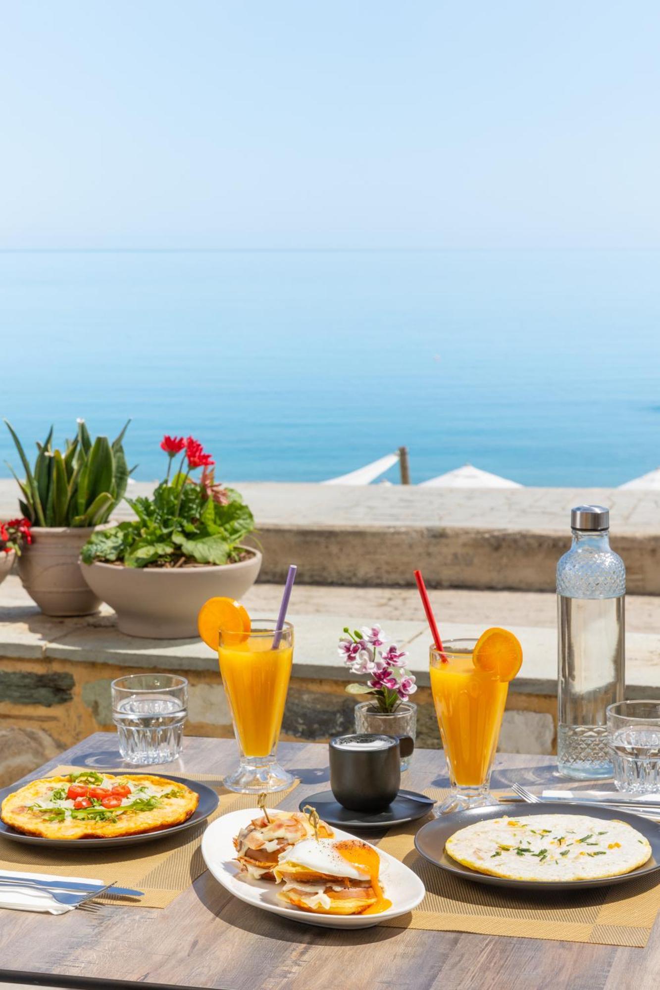 Kenta Beach Hotel Agios Ioannis  Buitenkant foto